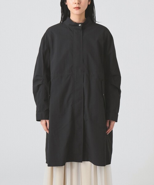 Ray BEAMS（レイビームス）の「バック タック スタンドカラー コート（吸水速乾・UVカット）（ステンカラーコート・レディース・オリーブ/ベージュ/ブラック・ONE SIZE）」の16枚目の写真