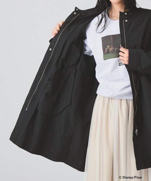 Ray BEAMS（レイビームス）の「バック タック スタンドカラー コート（吸水速乾・UVカット）（ステンカラーコート・レディース・オリーブ/ベージュ/ブラック・ONE SIZE）」の10枚目の写真