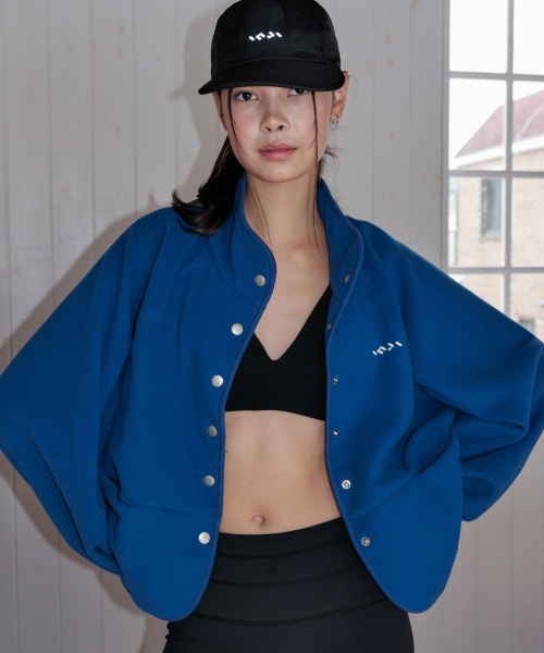 INJIACTIVE(インジアクティブ)の「インジアクティブ フリースジャケット ブルー(その他アウター・レディース・その他・ONE)」の2枚目の写真