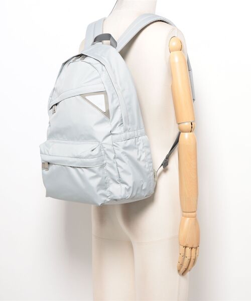 CIE（シー）の「【CIE】DAYPACK 022100（バックパック/リュック・メンズ・ブラック・FREE）」の5枚目の写真