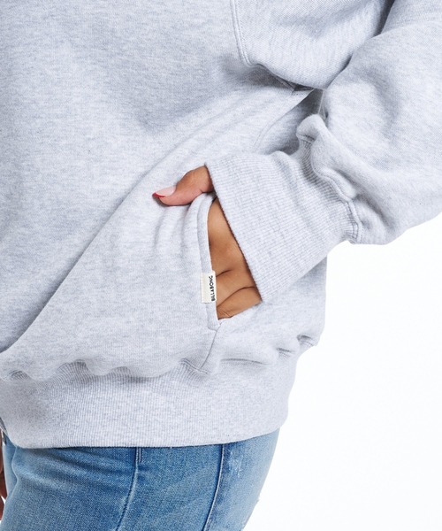 BILLABONG(ビラボン)の「BILLABONG ウィメンズ BIG LOOSE SWEAT ZIP パーカー 【2026年春夏モデル】/ビラボンジップアップスウェットパーカー(パーカー・レディース・グレー/ホワイト/ブラック・MEDIUM)」の11枚目の写真