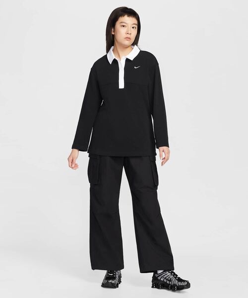 NIKE(ナイキ)の「ナイキ スポーツウェア ウィメンズ オーバーサイズド ロングスリーブ ポロ / Nike Sportswear Women's Oversized Long-Sleeve Polo IF0358-010 Black(ポロシャツ・レディース・ブラック・XL/S/XS/L/M)」の2枚目の写真