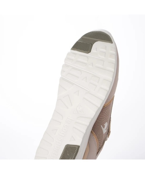 le coq sportif(ルコックスポルティフ)の「リフトアップスニーカー(LCS シャルテ リフト SI)(スニーカー・レディース・サーモンピンク/ホワイトゴールド・22.5cm/23cm/23.5cm/24cm/24.5cm)」の6枚目の写真