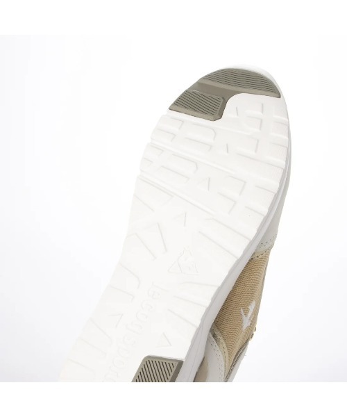 le coq sportif(ルコックスポルティフ)の「リフトアップスニーカー(LCS シャルテ リフト SI)(スニーカー・レディース・サーモンピンク/ホワイトゴールド・22.5cm/23cm/23.5cm/24cm/24.5cm)」の11枚目の写真