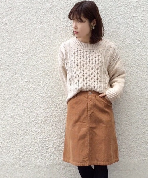 Kastane(カスタネ)の「コーデュロイ台形SK(スカート・レディース・ライトベージュ/キャメル/カーキ・FREE)」の1枚目の写真