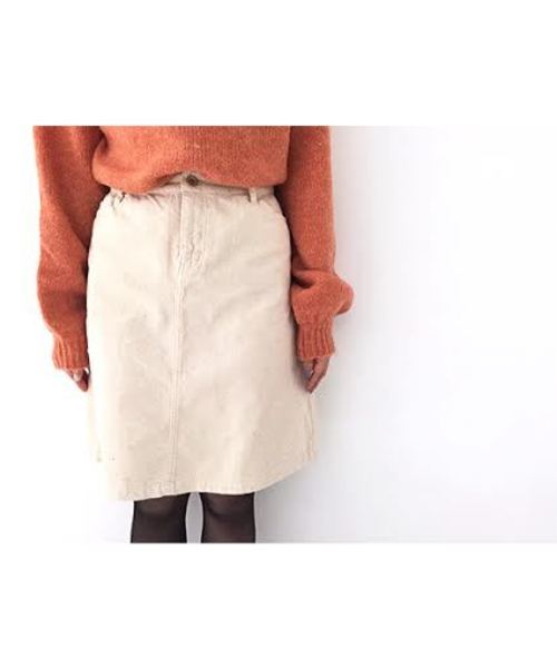 Kastane(カスタネ)の「コーデュロイ台形SK(スカート・レディース・ライトベージュ/キャメル/カーキ・FREE)」の2枚目の写真