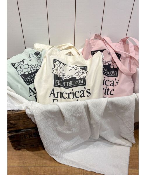 FRUIT OF THE LOOM（フルーツオブザルーム）の「FRUIT OF THE LOOM別注 ロゴトートBag（トートバッグ・レディース・アイボリー/グリーン/ピンク・FREE）」の6枚目の写真