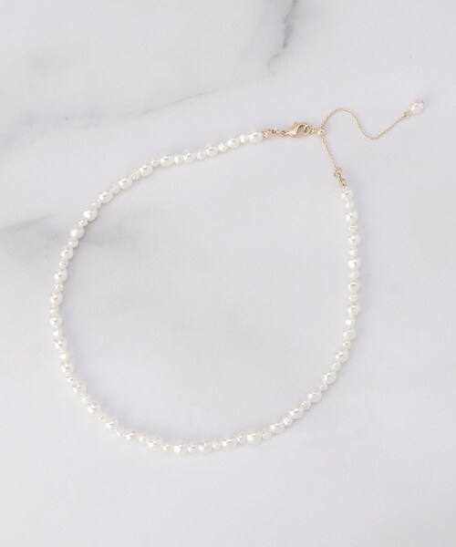 ITS'DEMO（イッツデモ）の「パール調ツブネックレス（ネックレス・レディース・シルバー/ゴールド・00）」の2枚目の写真