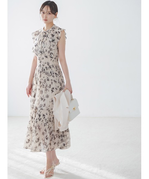 SNIDEL（スナイデル）の「【販路限定サイズあり】Sustainableフリルワンピース（ワンピース・レディース・ピンク/グリーン/ブルー/ベージュ・2/1/0/00）」の2枚目の写真