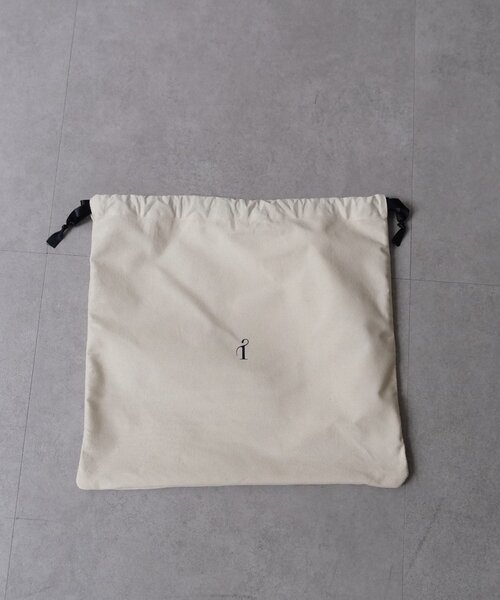 Chez toi（シェトワ）の「【ITAMI企画】タックミニボストンBAG（ボストンバッグ・レディース・ベージュ/ブラック・FREE）」の11枚目の写真