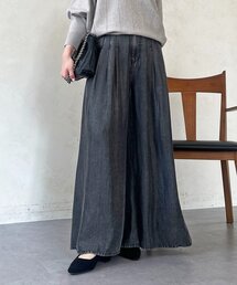 un dix cors（アンディコール）の「タックワイドフレアパンツ（その他パンツ）」