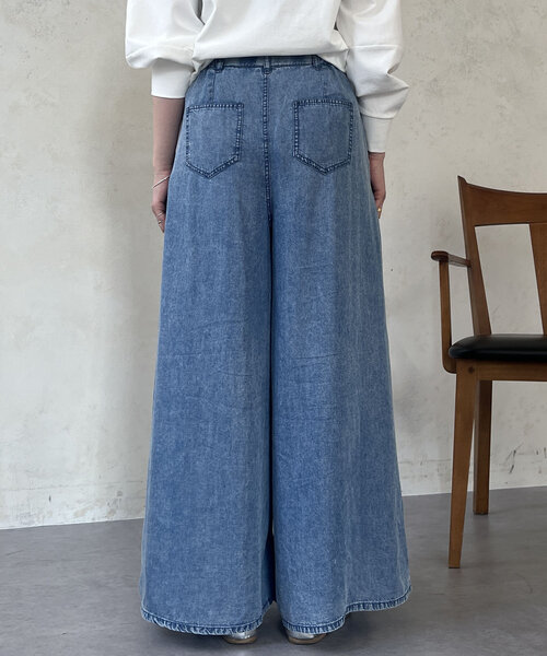 un dix cors（アンディコール）の「タックワイドフレアパンツ（その他パンツ・レディース・インディゴブルー/サックスブルー/ブラック・FREE）」の16枚目の写真