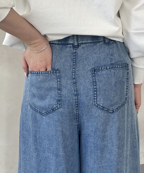 un dix cors（アンディコール）の「タックワイドフレアパンツ（その他パンツ・レディース・インディゴブルー/サックスブルー/ブラック・FREE）」の18枚目の写真