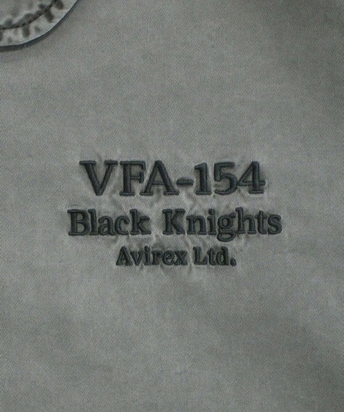 AVIREX(アヴィレックス)の「FADED NYLON TYPE CWU-36P JACKET(MA-1・メンズ・チャコールグレー/セージグリーン・XL/M/XXL/L)」の10枚目の写真