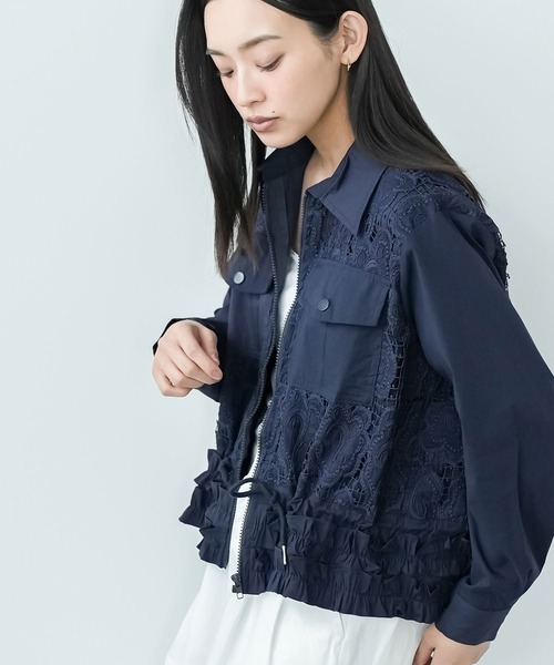 mili an deni(ミリアンデニ)の「裾フリルレースブルゾン(ブルゾン・レディース・ネイビー/カーキ・M)」の11枚目の写真