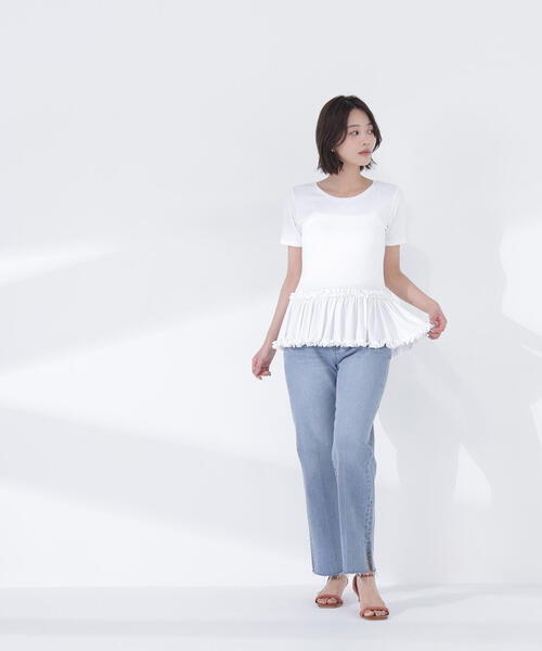 NATURAL BEAUTY BASIC（ナチュラルビューティーベーシック）の「◇ヘムフリルカットソー（Tシャツ/カットソー・レディース・ブラック/オフホワイト/チャコールグレー・FREE）」の15枚目の写真