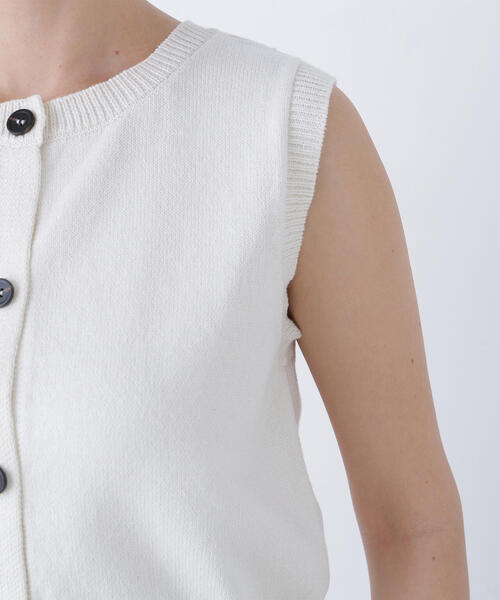 N.（N. Natural Beauty Basic）（エヌエヌナチュラルビューティーベーシック）の「コンパクトニットベスト（ベスト・レディース・オフホワイト/ブルー/ネイビー・ﾌﾘ-）」の16枚目の写真