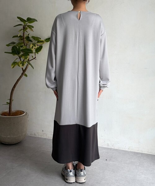 Chez toi（シェトワ）の「ダンボールニット配色切替ワンピース（ワンピース・レディース・グレー/カーキ・FREE）」の9枚目の写真