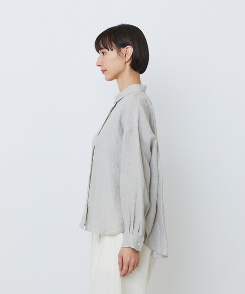 LOISIR(ロワズィール)の「グランジリネンボクシーシャツ(シャツ/ブラウス・レディース・カーキ/ネイビー/ピンク/ライトグレー/オフホワイト・FREE)」の6枚目の写真