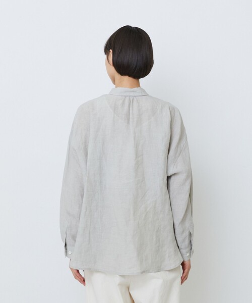 LOISIR(ロワズィール)の「グランジリネンボクシーシャツ(シャツ/ブラウス・レディース・カーキ/ネイビー/ピンク/ライトグレー/オフホワイト・FREE)」の7枚目の写真