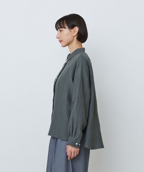 LOISIR(ロワズィール)の「グランジリネンボクシーシャツ(シャツ/ブラウス・レディース・カーキ/ネイビー/ピンク/ライトグレー/オフホワイト・FREE)」の12枚目の写真
