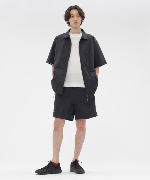 MARGARET HOWELL（マーガレットハウエル）の「WATER REPELLENT LIGHTWEIGHT NY（Tシャツ/カットソー・メンズ・ライトグレー/ブラック・X-LARGE/MEDIUM/LARGE）」の3枚目の写真