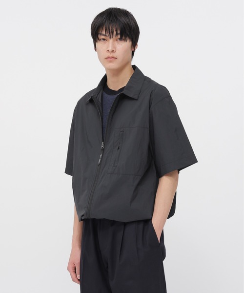MARGARET HOWELL（マーガレットハウエル）の「WATER REPELLENT LIGHTWEIGHT NY（Tシャツ/カットソー・メンズ・ライトグレー/ブラック・X-LARGE/MEDIUM/LARGE）」の4枚目の写真