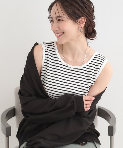 SHOO・LA・RUE（シューラルー）の「【前後2WAY/S-LL】毎日のお供に ランダムテレコタンクトップ（タンクトップ・レディース・チャコールグレー/ブラック系2/ホワイト/ブラック・03/02/01/04）」の3枚目の写真