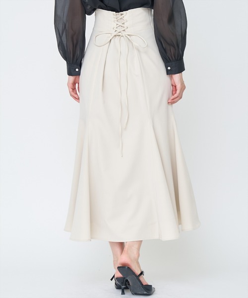 AND COUTURE(アンドクチュール)の「バックレースアップマーメイドスカート(スカート・レディース・グレー/ネイビー/ベージュ・MEDIUM/SMALL)」の18枚目の写真