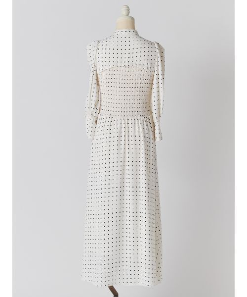 SNIDEL（スナイデル）の「デコルテオープンワンピース（ワンピース・レディース・その他/アイボリー/ネイビー・1/0）」の7枚目の写真