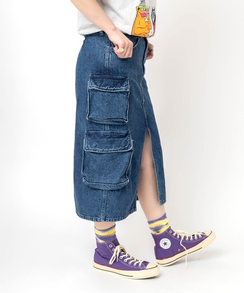 RNA（アールエヌエー）の「G1108 Wカーゴルーズタイトスカート（デニムスカート・レディース・ブラック/インディゴブルー・MEDIUM）」の13枚目の写真
