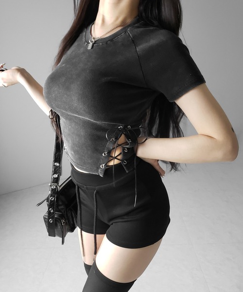 me+em select（ミームセレクト）の「【 ２color 】ヴィンテージサイドレースアップカットアウト半袖ショートTシャツ ／ vintage side lace up cutout short short sleeve T-shirts（Tシャツ/カットソー・レディース・ブラック/ライトグレー・FREE）」の10枚目の写真