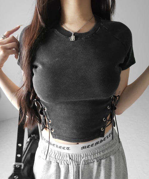 me+em select（ミームセレクト）の「【 ２color 】ヴィンテージサイドレースアップカットアウト半袖ショートTシャツ ／ vintage side lace up cutout short short sleeve T-shirts（Tシャツ/カットソー・レディース・ブラック/ライトグレー・FREE）」の18枚目の写真