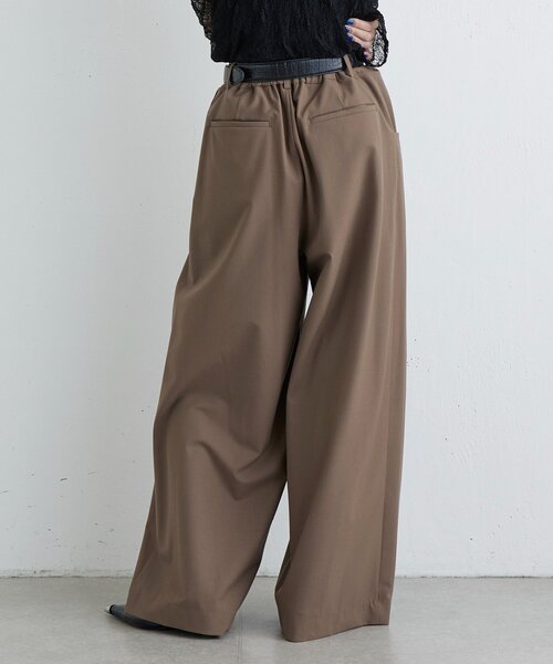 Lui's（ルイス）の「タックポケットワイドパンツ（スラックス・レディース・ブラック/グレー/ブラウン・38/36）」の9枚目の写真