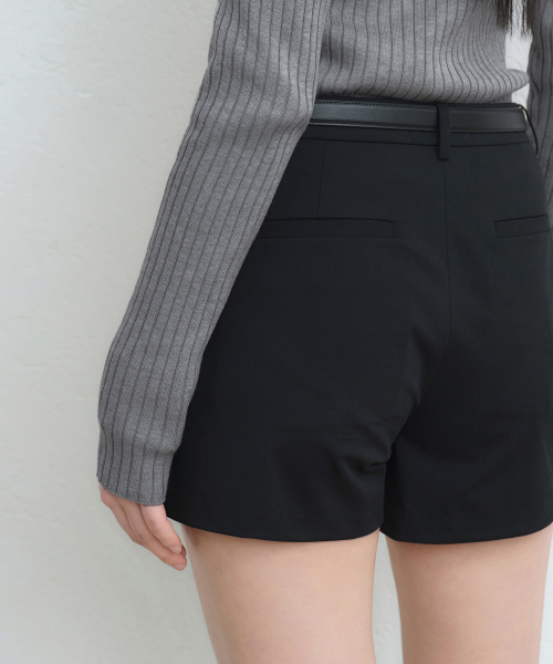 MUSINSA STANDARD WOMAN（ムシンサスタンダードウーマン）の「ウィメンズマイクロショーツ[ブラック]（その他パンツ・レディース・その他・30/24/25/26/27/28/29）」の5枚目の写真