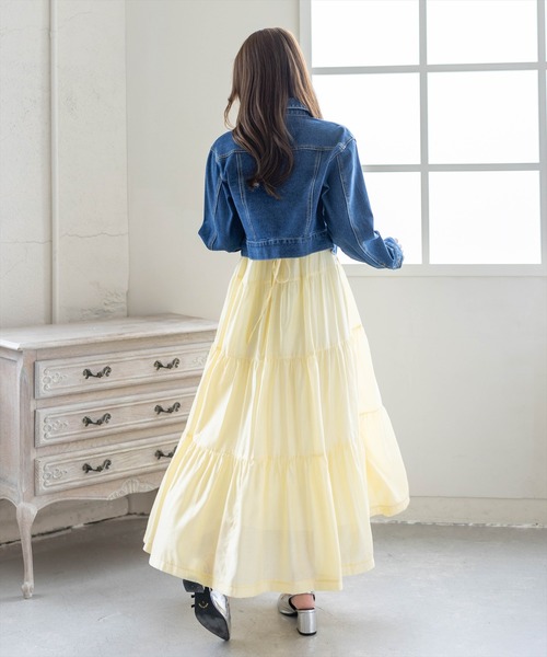 CLEAR BASIC（クリアベーシック）の「Vネックノースリーブティアードワンピース［骨格ウェーブ/軽やか/大人カジュアル］（ワンピース・レディース・ベージュ/イエロー/レッド/ブルーグレー/ブラック・F）」の17枚目の写真