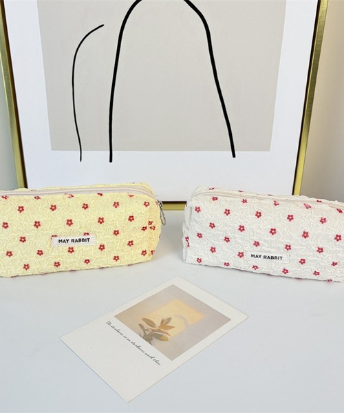 Mignonjour(ミニョンジュール)の「Mignonjour/くしゅくしゅフラワーペンケース M2913(ペン類・レディース・イエロー/ホワイト・FREE)」の3枚目の写真