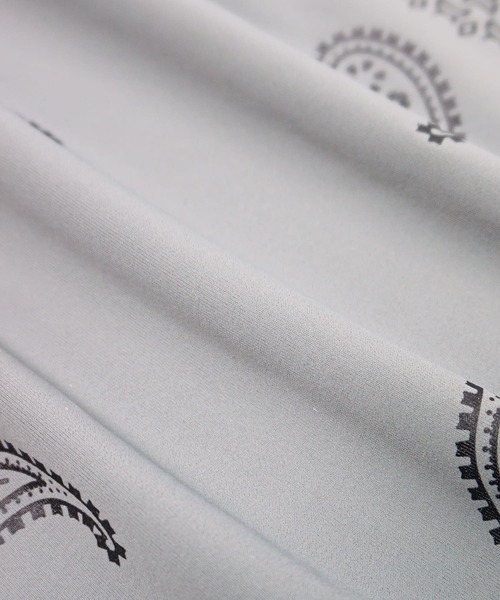 LUXE/R GOLF(ラグジュ ゴルフ)の「(RM)【LUXE/R GOLF】ストレッチ スムース 総柄 ハイネック Tシャツ(Tシャツ/カットソー・メンズ・ネイビー/チャコールグレー/ブラック/ホワイト・X-LARGE/LARGE/MEDIUM)」の14枚目の写真