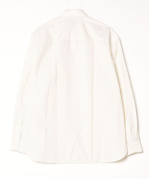 Maison Kitsune(メゾンキツネ)の「STRIPED OVERSIZE SHIRT(シャツ/ブラウス・メンズ・アイボリー・L/M/S/XS)」の8枚目の写真