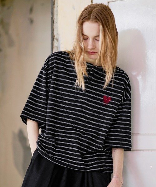 ROCHEM(ローシェン)の「ハートロゴ刺繍半袖ヘンリーネックボーダーTシャツ(Tシャツ/カットソー・メンズ・ブラウン/ブラック/グレー/カーキ・XS/S/M/L)」の9枚目の写真