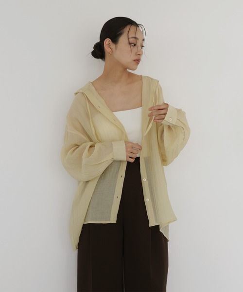 hellam(へラム)の「シアーワッシャーフーディーシャツ(シャツ/ブラウス・レディース・ブルー/ブラック/ホワイト/イエロー・FREE)」の4枚目の写真
