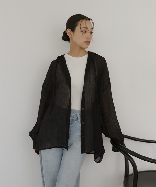 hellam(へラム)の「シアーワッシャーフーディーシャツ(シャツ/ブラウス・レディース・ブルー/ブラック/ホワイト/イエロー・FREE)」の14枚目の写真