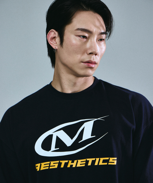 MIHAK(ミハク)の「シンボルビッグロゴオーバーサイズTシャツ(ネイビー)(Tシャツ/カットソー・メンズ・その他・1/2/3)」の3枚目の写真