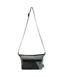 Wacky WiLLy（ワッキーウィリー）の「KIKY FLOW SHAKOSH BAG（ショルダーバッグ）」