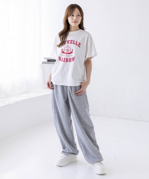 CLEAR BASIC（クリアベーシック）の「カレッジプリントビッグTシャツ［骨格ナチュラル/オーバーサイズ/体型カバー/カジュアル］（Tシャツ/カットソー・レディース・ホワイト系その他/ブラック/グレー/ホワイト系その他2・F）」の8枚目の写真