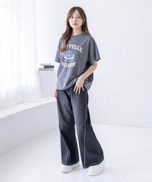 CLEAR BASIC（クリアベーシック）の「カレッジプリントビッグTシャツ［骨格ナチュラル/オーバーサイズ/体型カバー/カジュアル］（Tシャツ/カットソー・レディース・ホワイト系その他/ブラック/グレー/ホワイト系その他2・F）」の18枚目の写真