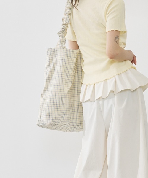 P.V.T(ピーブイティー)の「ギャザーハンドルチェックトートバッグ(トートバッグ・レディース・White/Yellow/ブルー・F)」の8枚目の写真