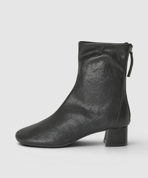 allureville(アルアバイル)の「バックジップラウンドショートブーツ(ブーツ・レディース・ボルドー/ブラック・24.5/23.5/22.5)」の9枚目の写真