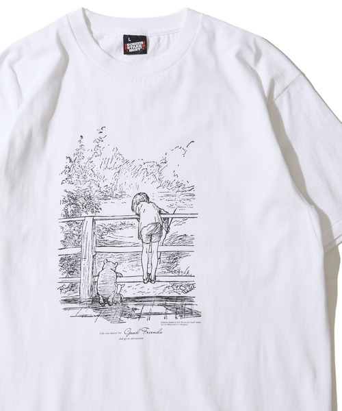 ADPOSION(アドポーション)の「【Winnie-the-Pooh / くまのプーさん】フロントプリント クルーネックTシャツ(Tシャツ/カットソー・レディース・ブラック系1/ブラック系2/ホワイト系1/ホワイト系2・MEDIUM/LARGE)」の2枚目の写真
