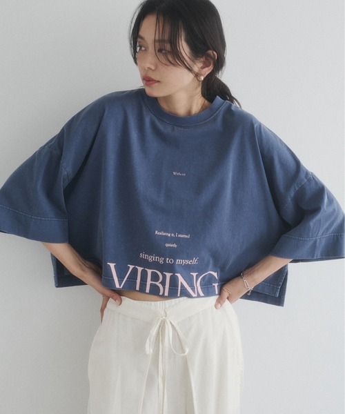 hunch(ハンチ)の「ワイドショート ロゴTシャツ(Tシャツ/カットソー・レディース・ベージュ/ネイビー/オフホワイト/チャコールグレー・FREE)」の19枚目の写真